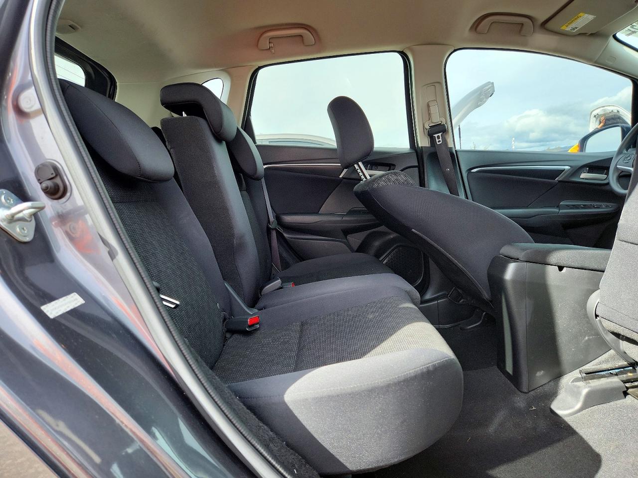 2017 HONDA FIT LX photo 10
