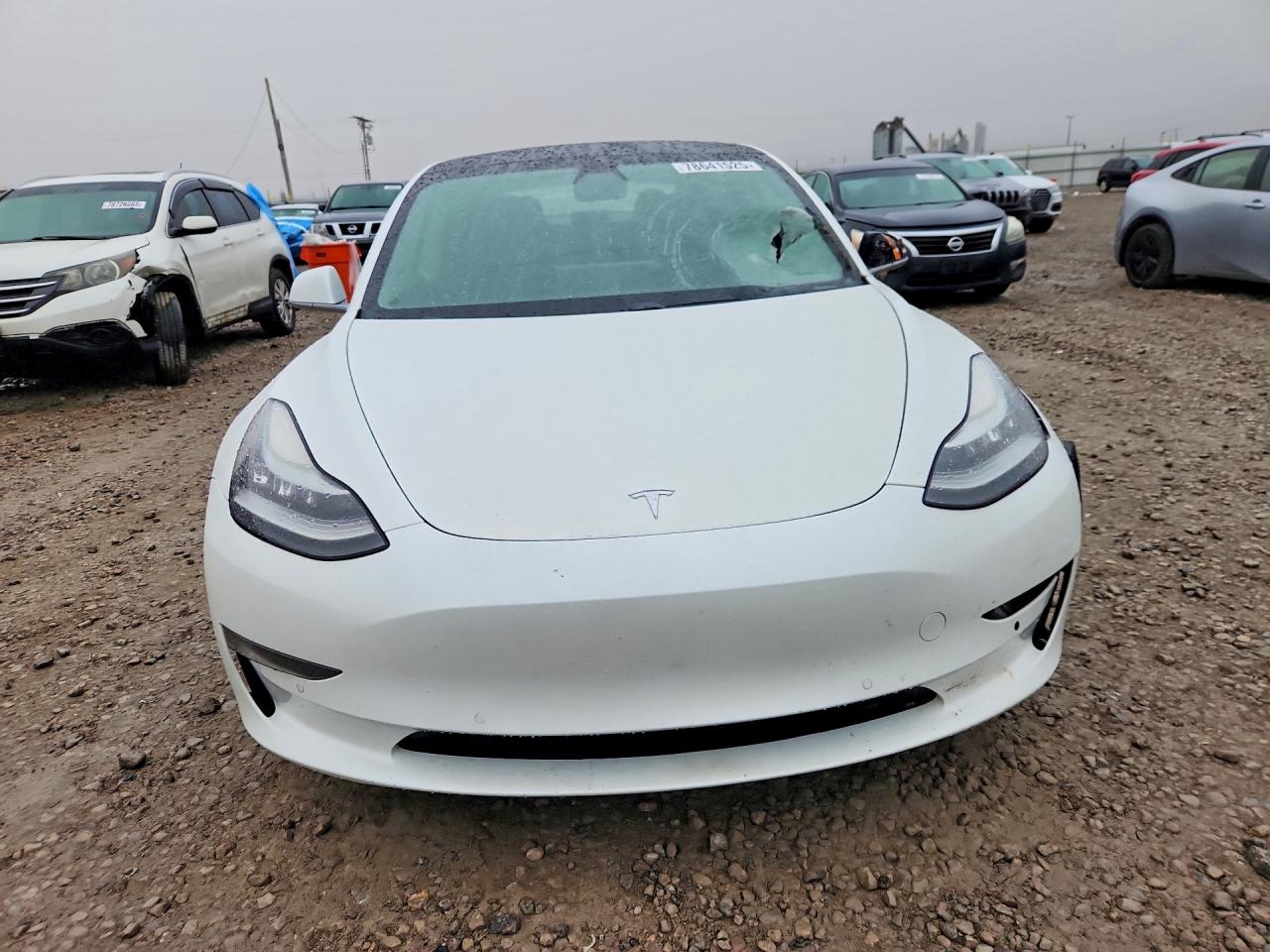 2018 TESLA MODEL 3 photo 9