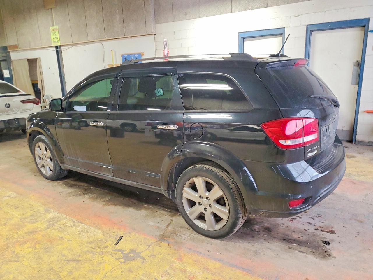 2012 DODGE JOURNEY CREW photo 2