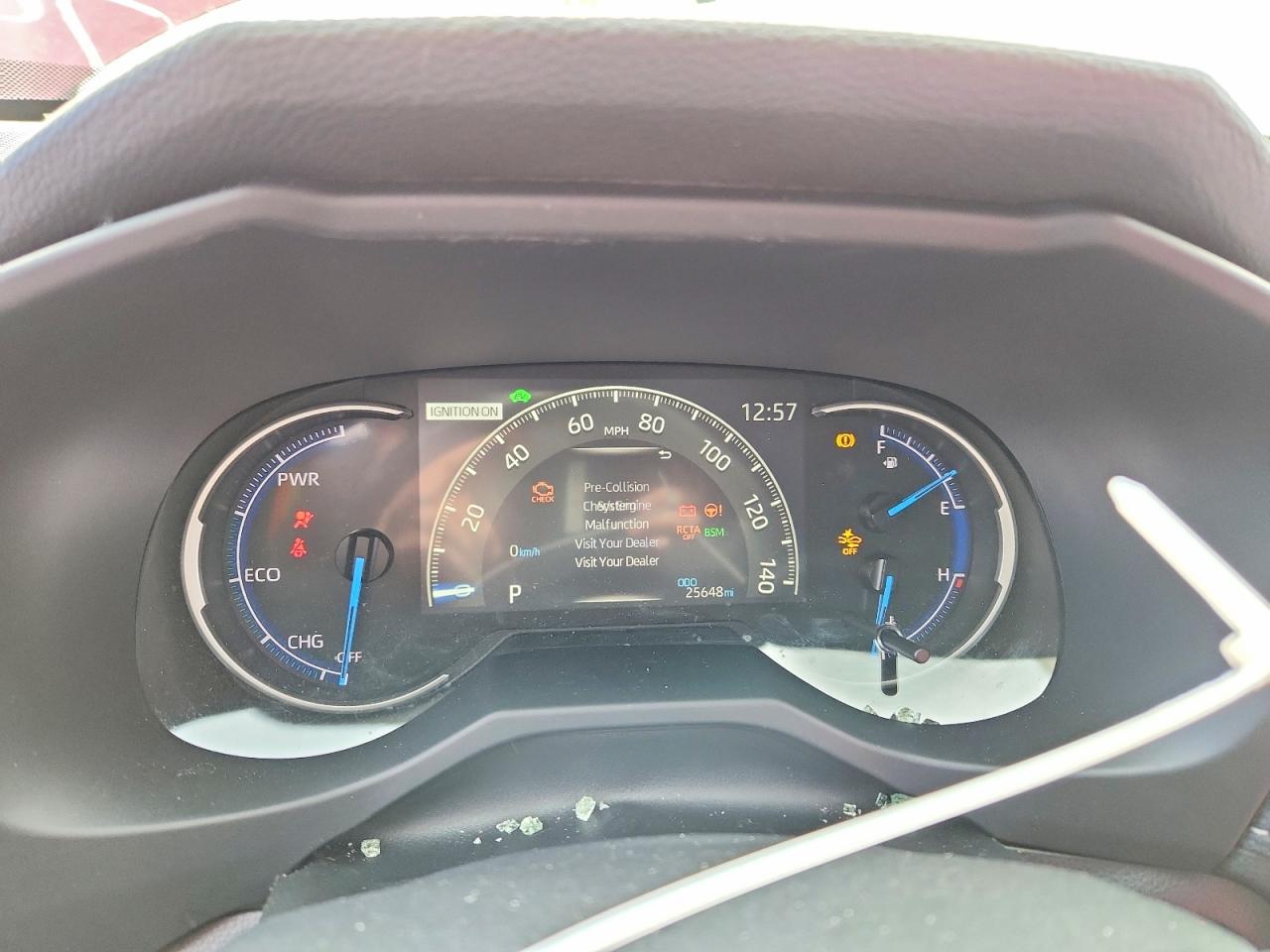 2024 TOYOTA RAV4 XLE photo 9