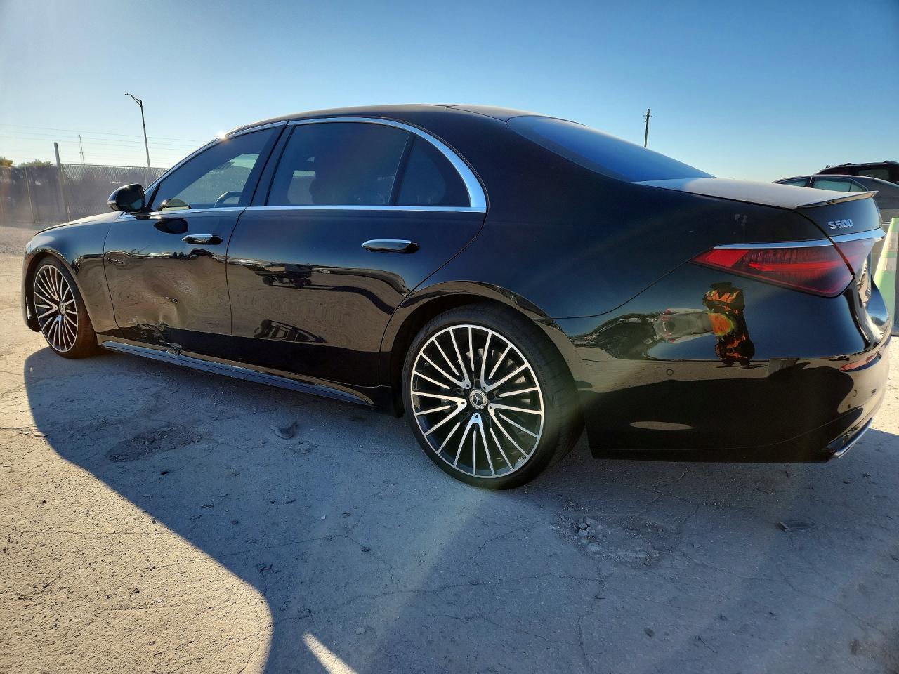 2022 MERCEDES-BENZ S 500 4MATIC photo 2