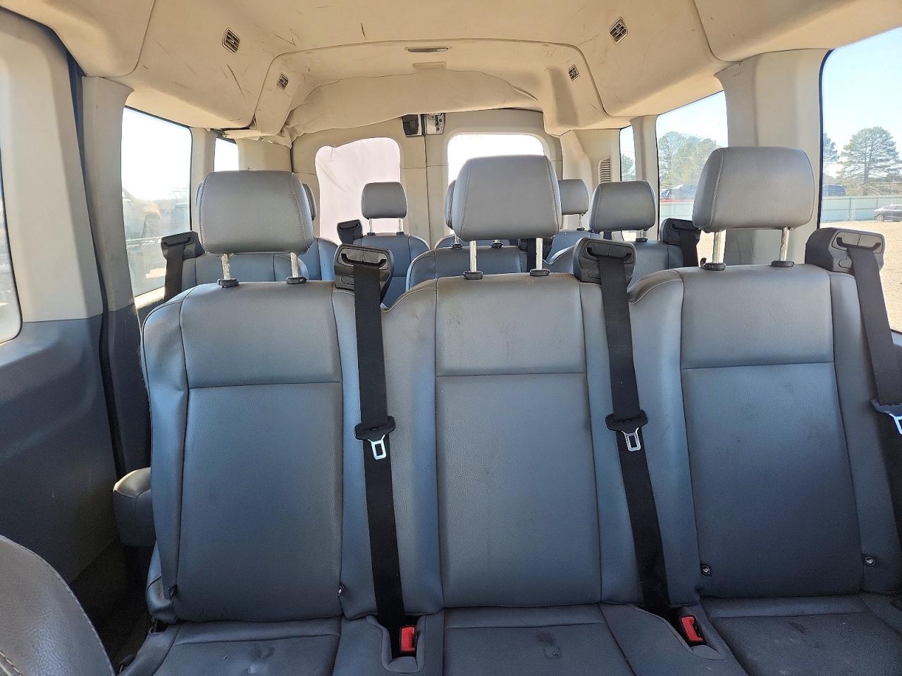 2017 FORD TRANSIT T-350 photo 19