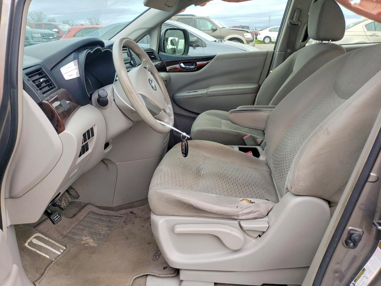 2015 NISSAN QUEST 3.5 S photo 13