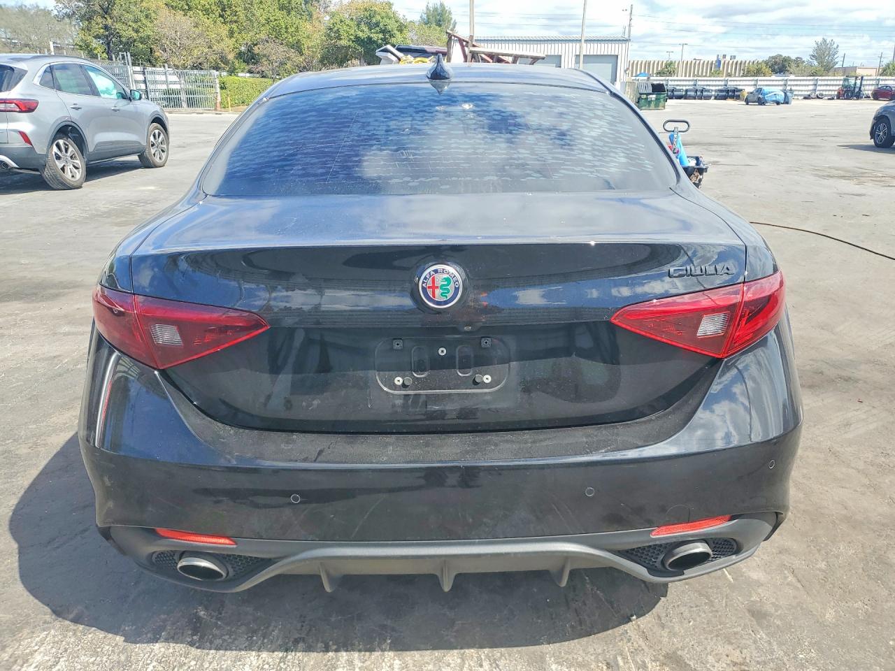 2020 ALFA ROMEO GIULIA photo 11