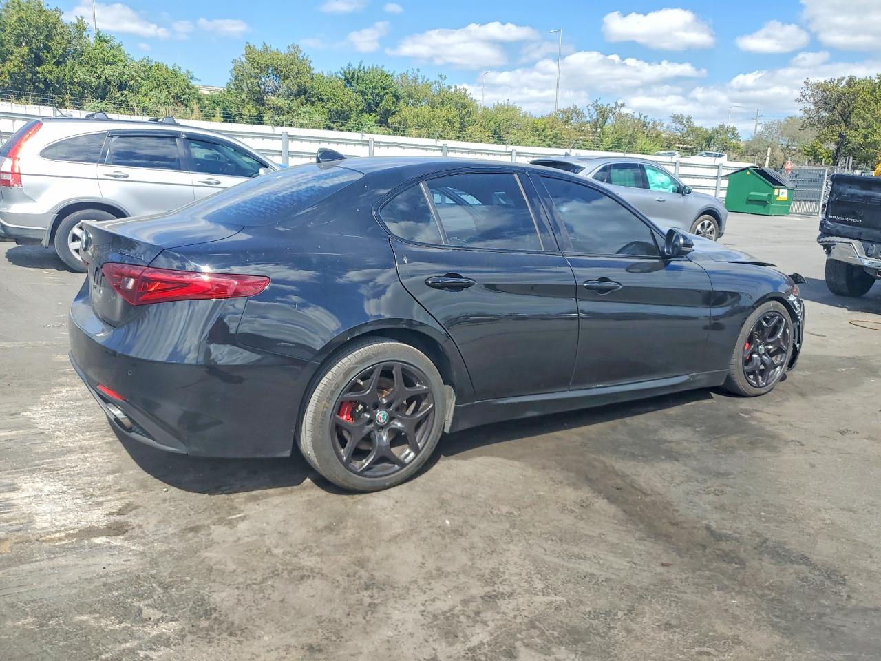 2020 ALFA ROMEO GIULIA photo 5
