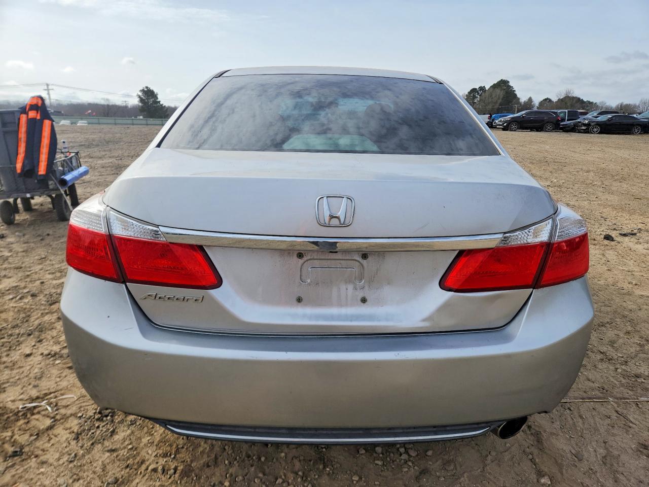 2015 HONDA ACCORD LX photo 11