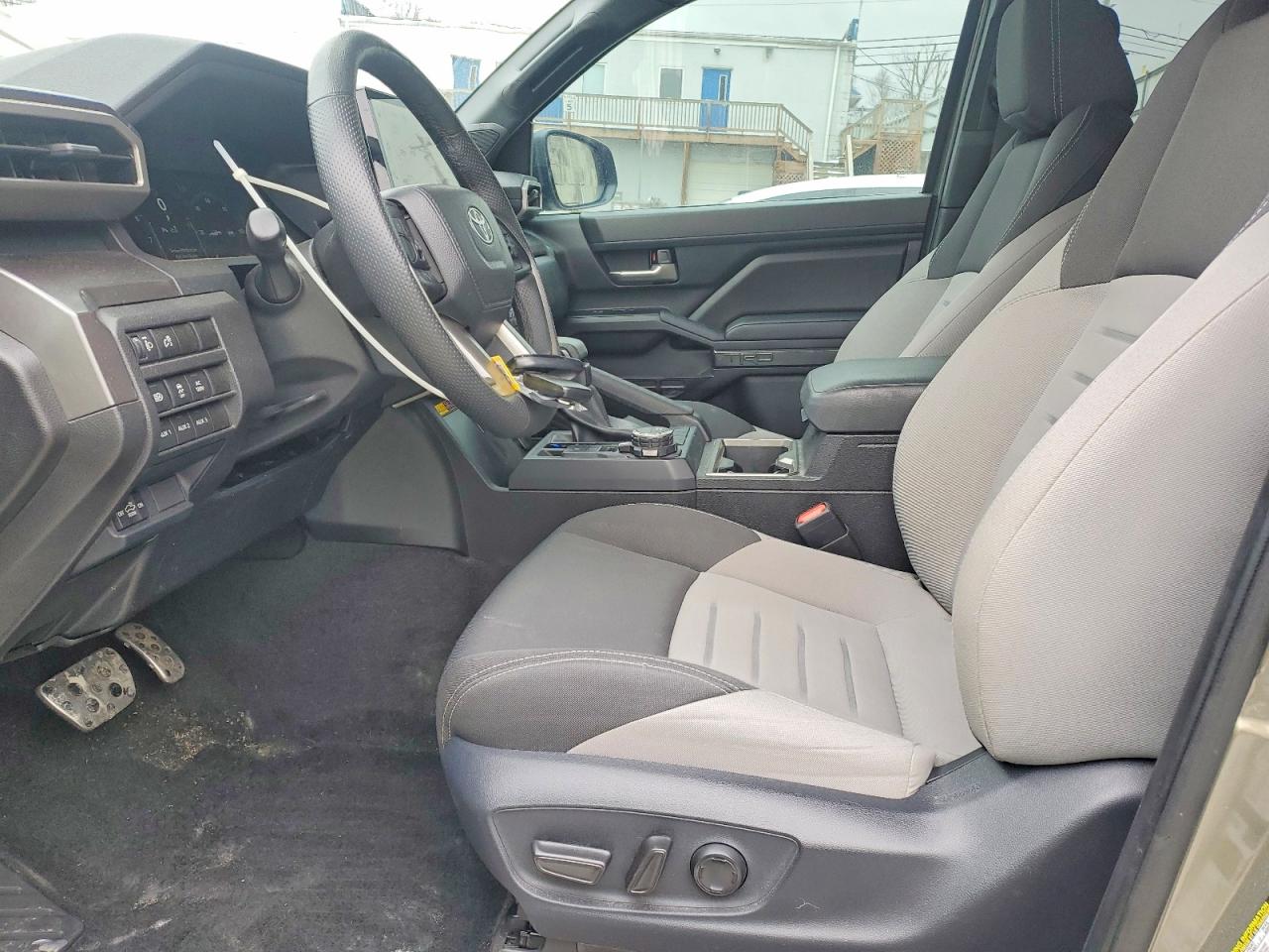 2024 TOYOTA TACOMA DOUBLE CAB photo 7