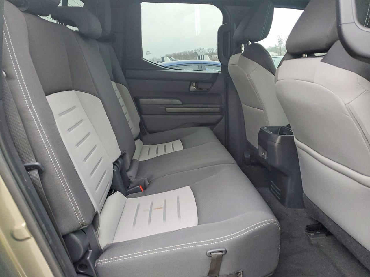 2024 TOYOTA TACOMA DOUBLE CAB photo 10