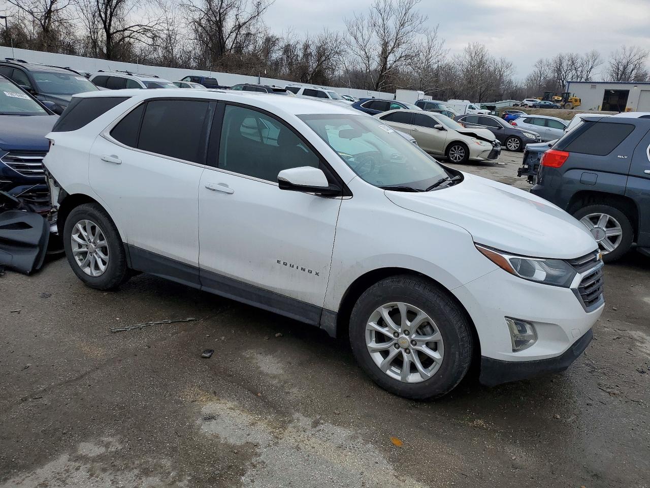 2018 CHEVROLET EQUINOX LT photo 10