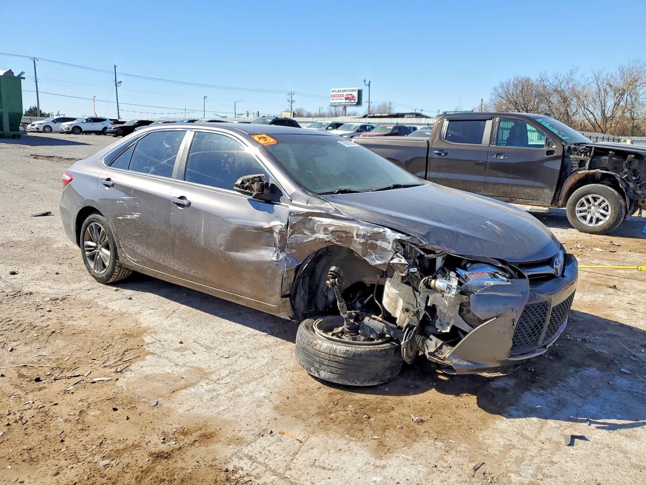 2017 TOYOTA CAMRY SE photo 7