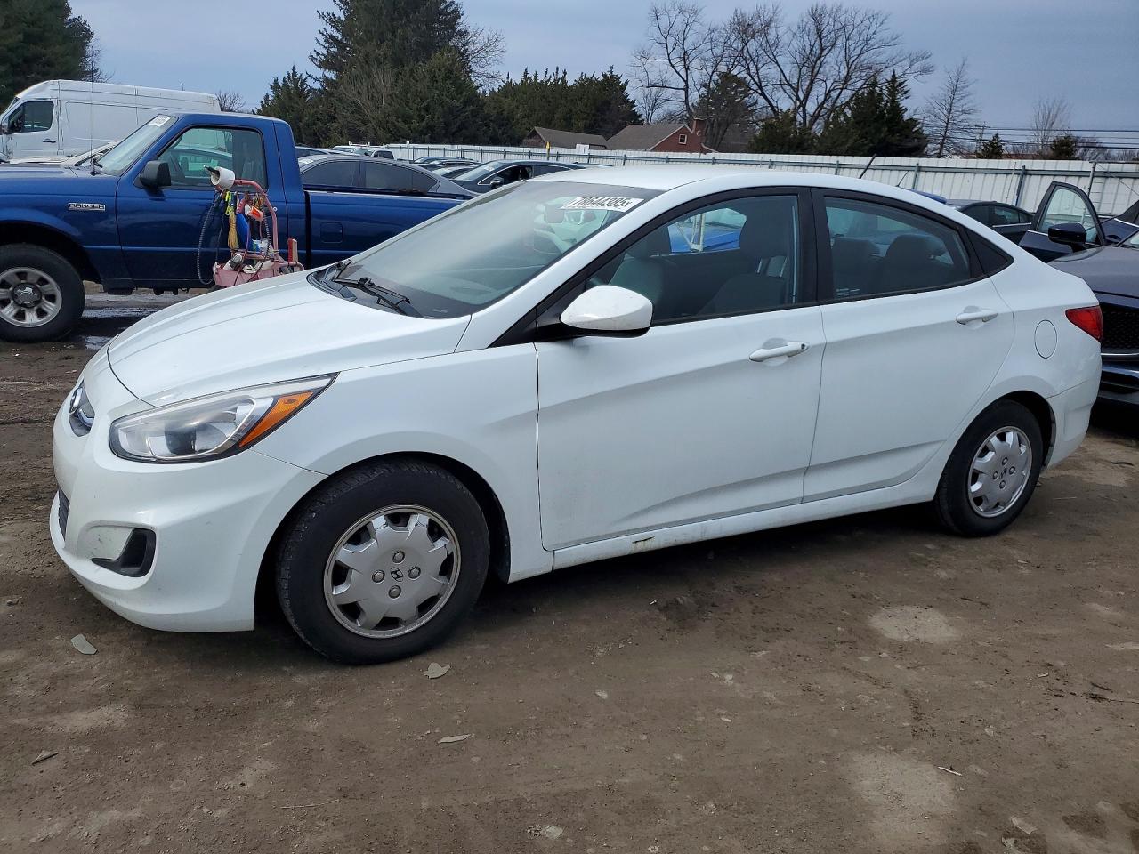 2016 HYUNDAI ACCENT