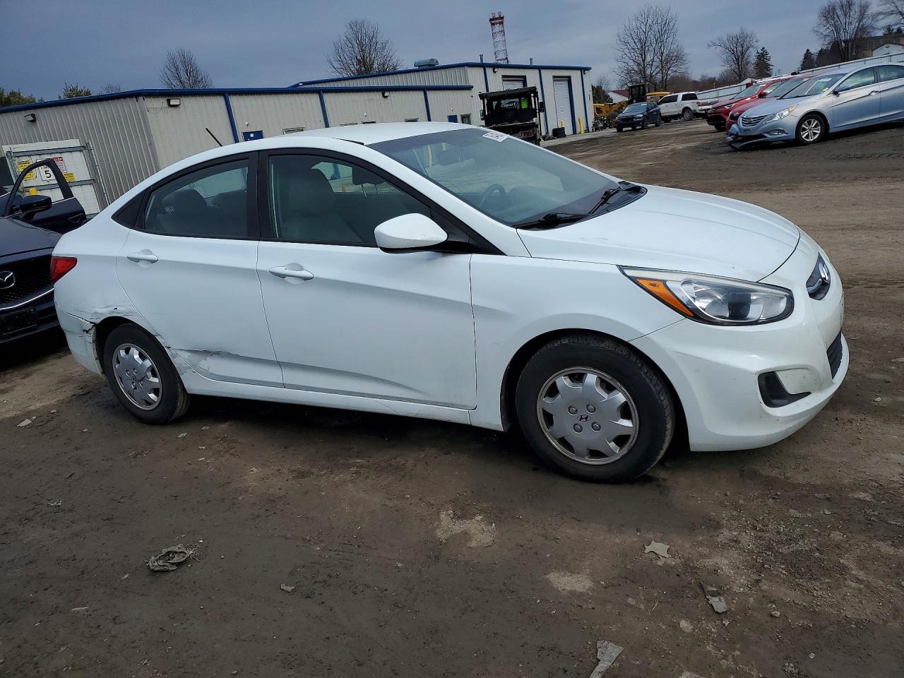 2016 HYUNDAI ACCENT SE photo 4