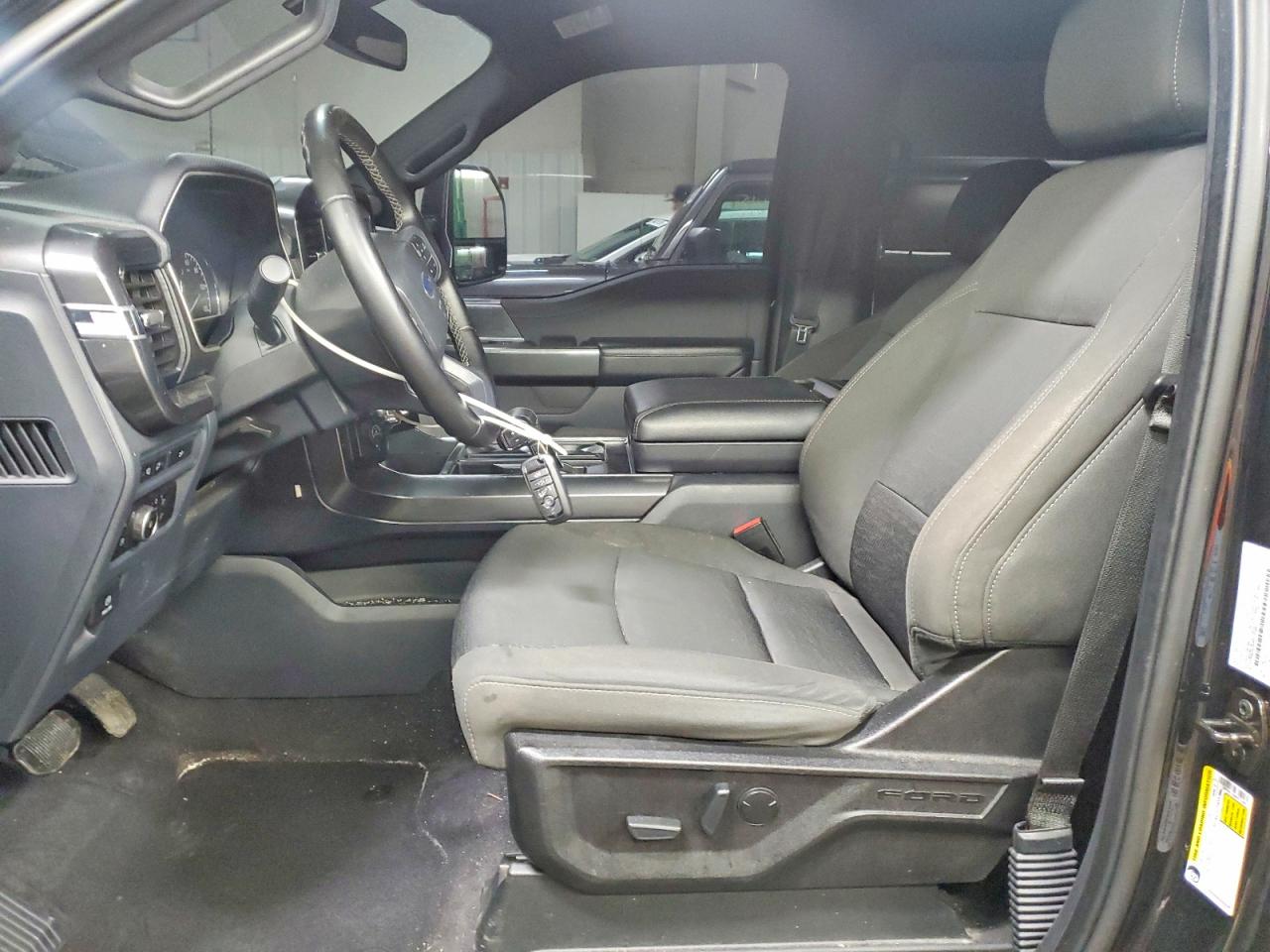 2023 FORD F150 SUPERCREW photo 13