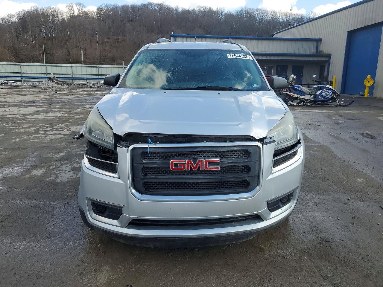 2015 GMC ACADIA SLE photo 5