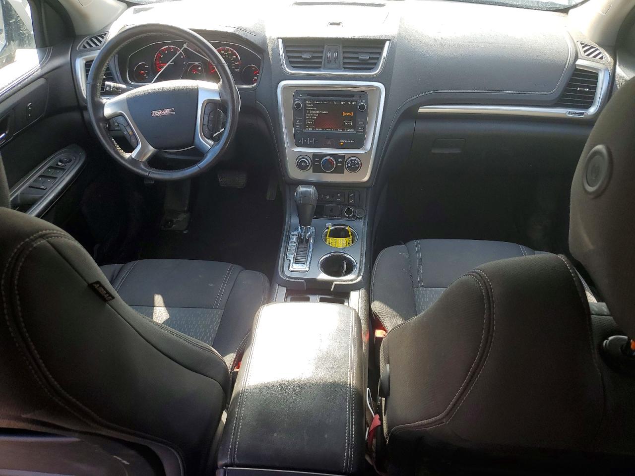 2015 GMC ACADIA SLE photo 8