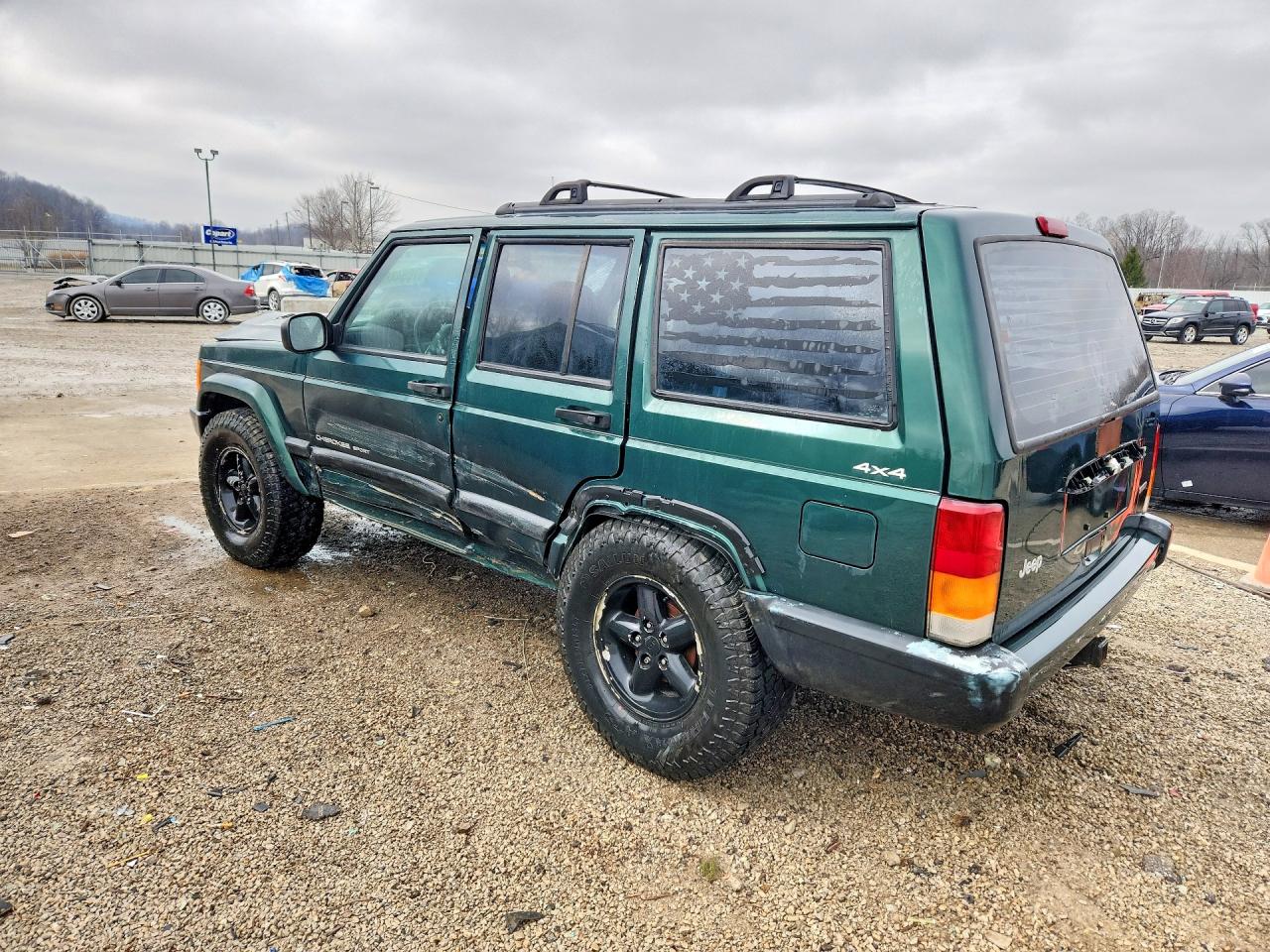 2001 JEEP CHEROKEE SPORT photo 2