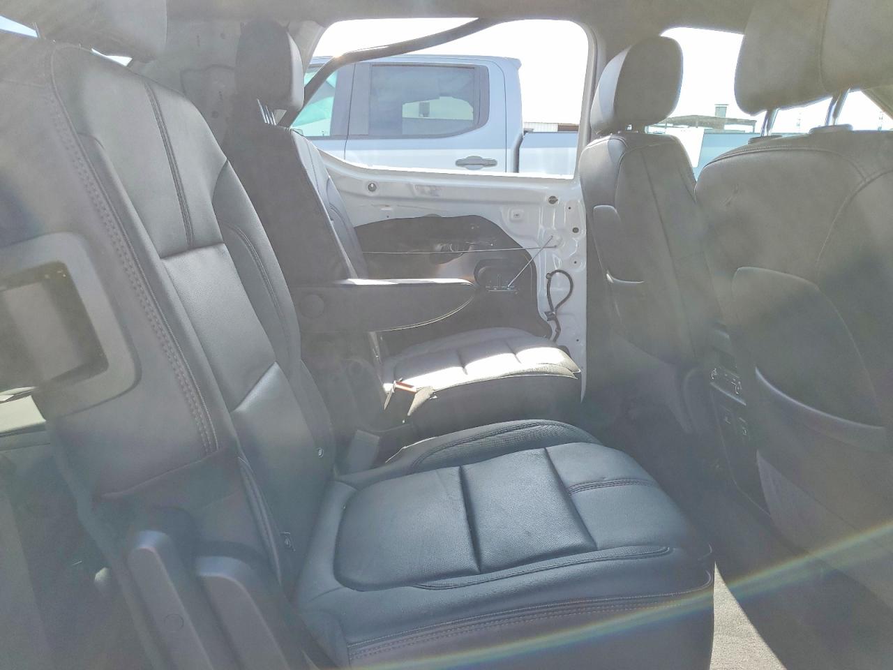 2023 CHEVROLET TRAVERSE RS photo 11
