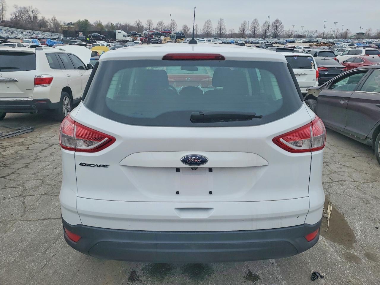 2014 FORD ESCAPE S photo 11