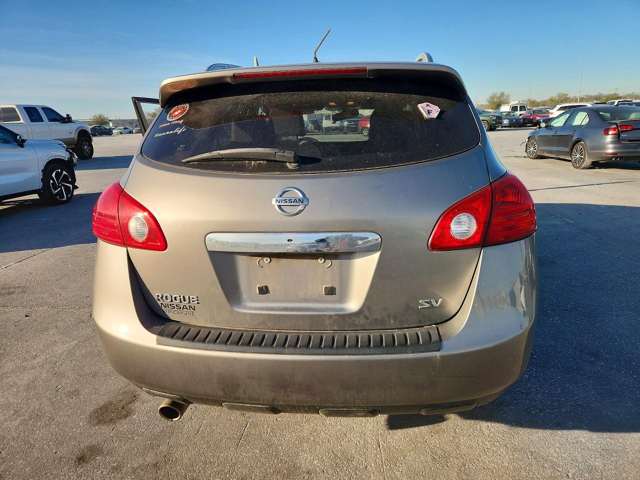 2013 NISSAN ROGUE S photo 6