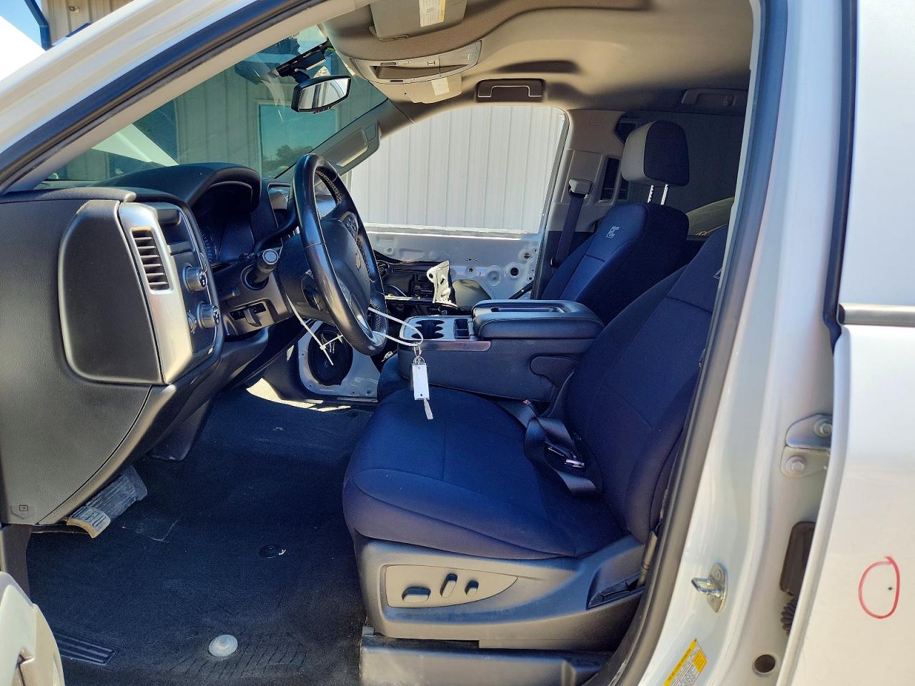 2018 CHEVROLET SILVERADO K1500 LT photo 13