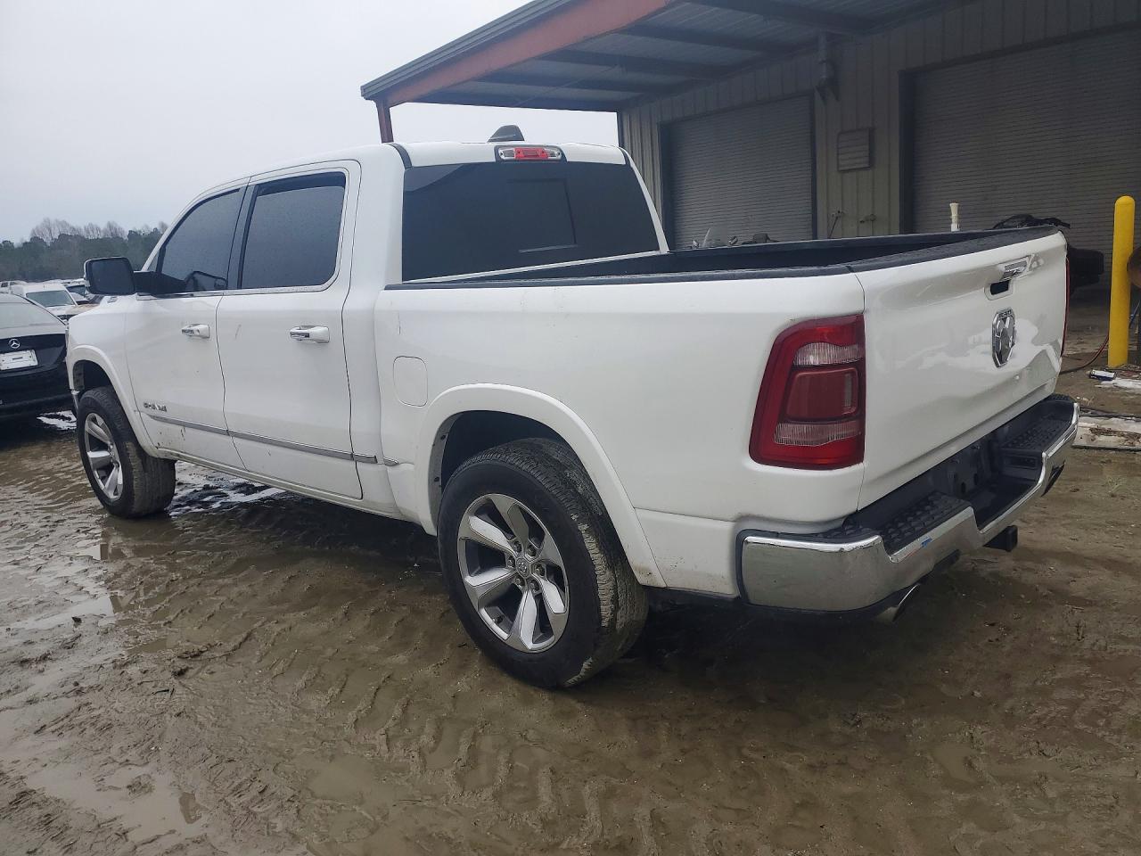 2019 RAM 1500 LIMITED photo 3