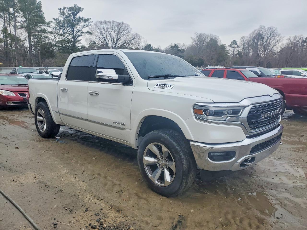 2019 RAM 1500 LIMITED photo 7