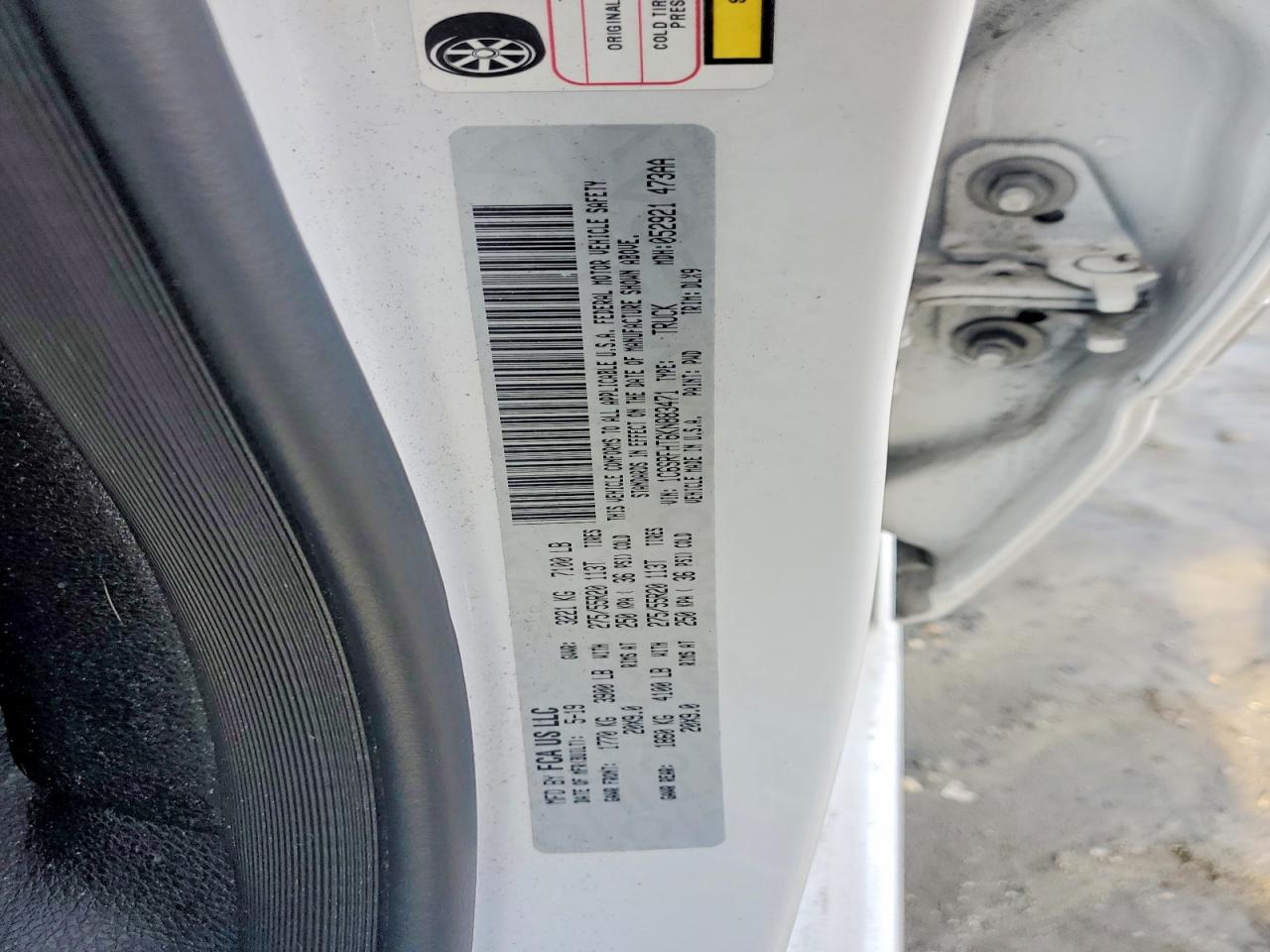 2019 RAM 1500 LIMITED photo 23