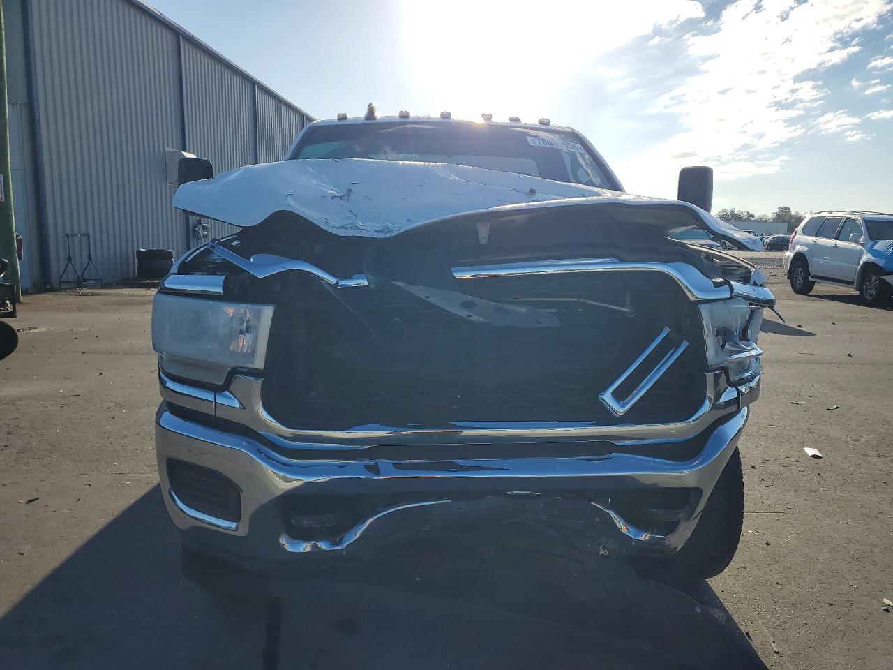 2021 RAM 3500 TRADESMAN photo 9