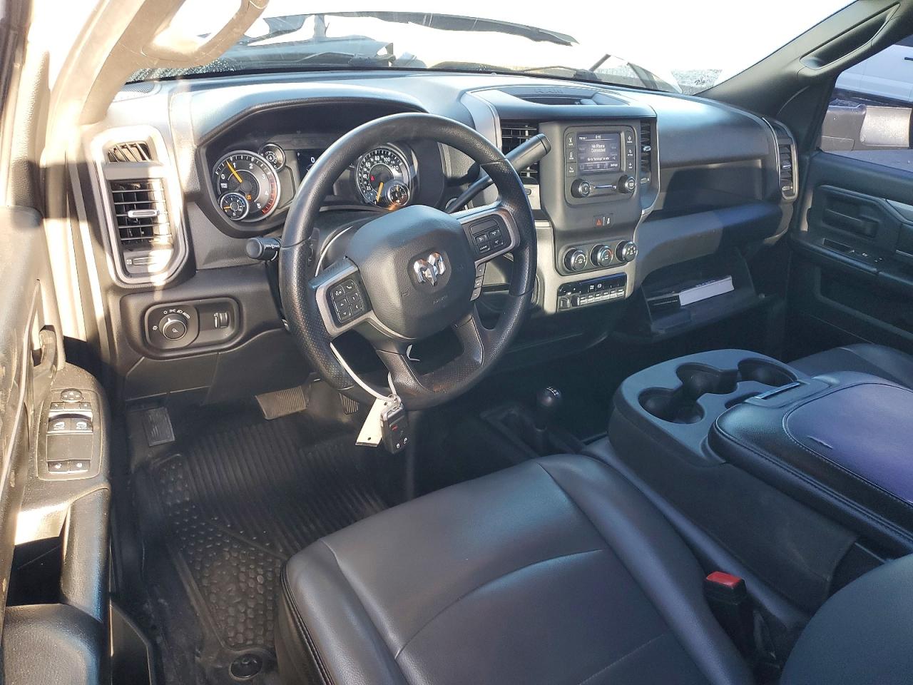 2021 RAM 3500 TRADESMAN photo 15