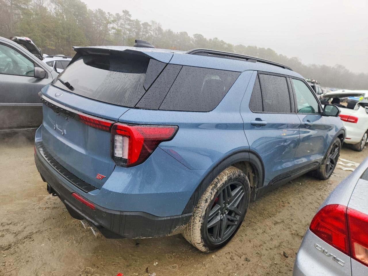 2025 FORD EXPLORER ST photo 5
