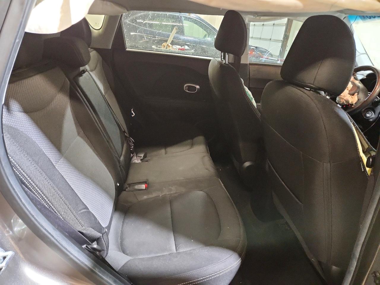 2018 KIA SOUL + photo 10