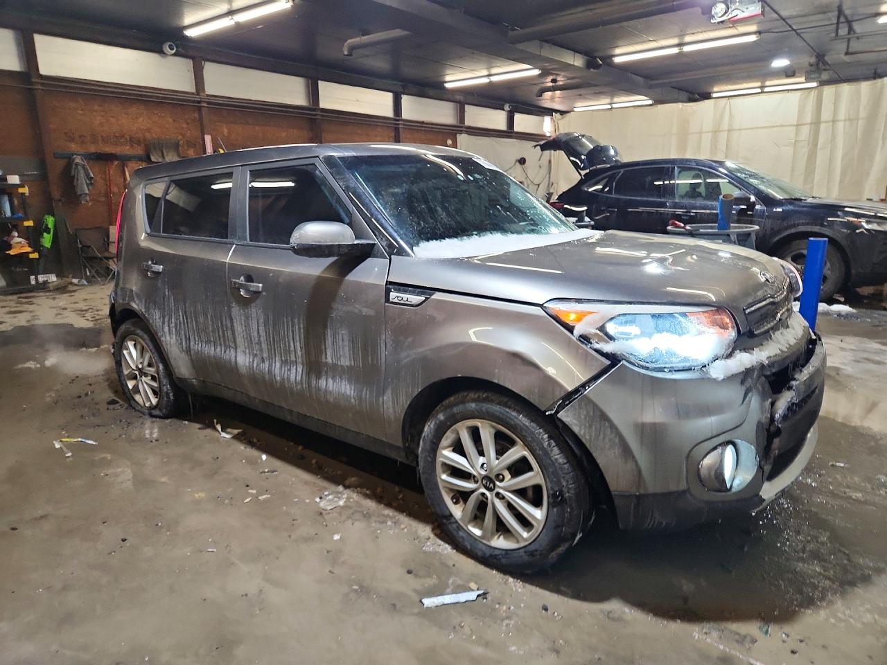 2018 KIA SOUL + photo 4