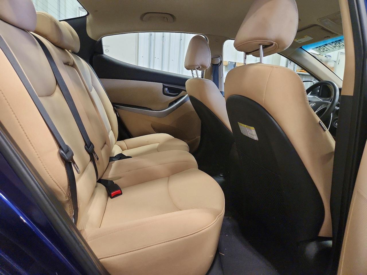 2013 HYUNDAI ELANTRA GLS photo 37
