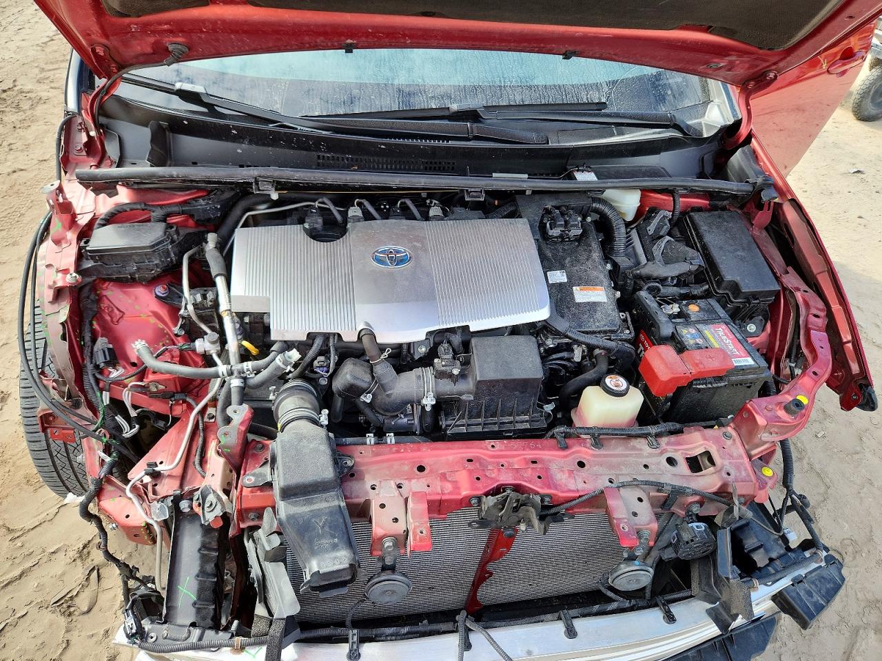 2018 TOYOTA PRIUS THREE photo 11