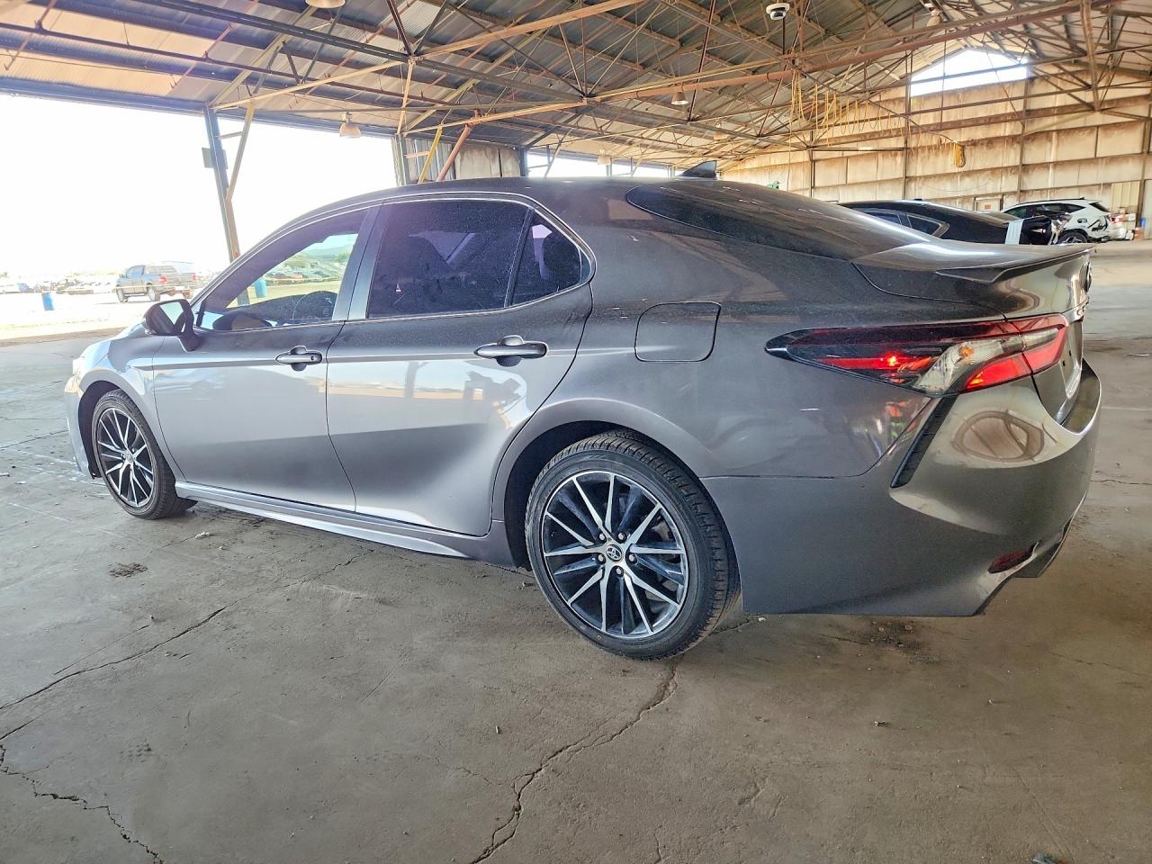 2023 TOYOTA CAMRY SE photo 4