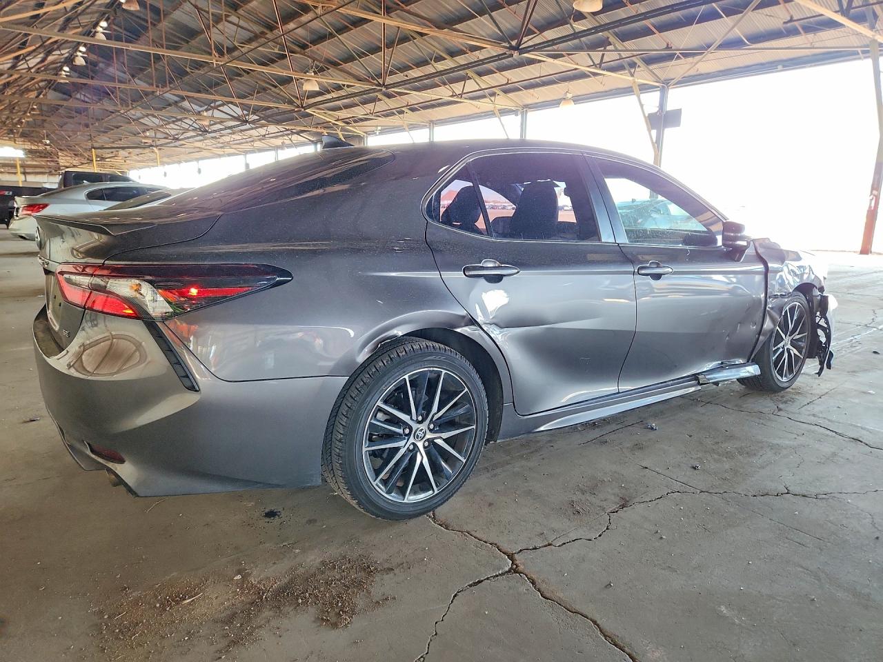 2023 TOYOTA CAMRY SE photo 7