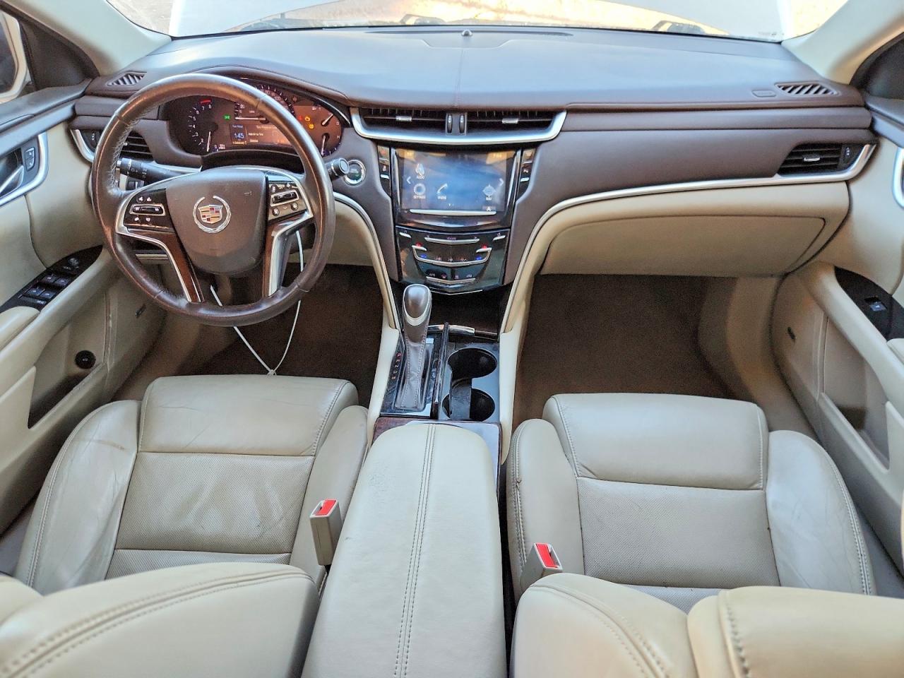 2013 CADILLAC XTS photo 22