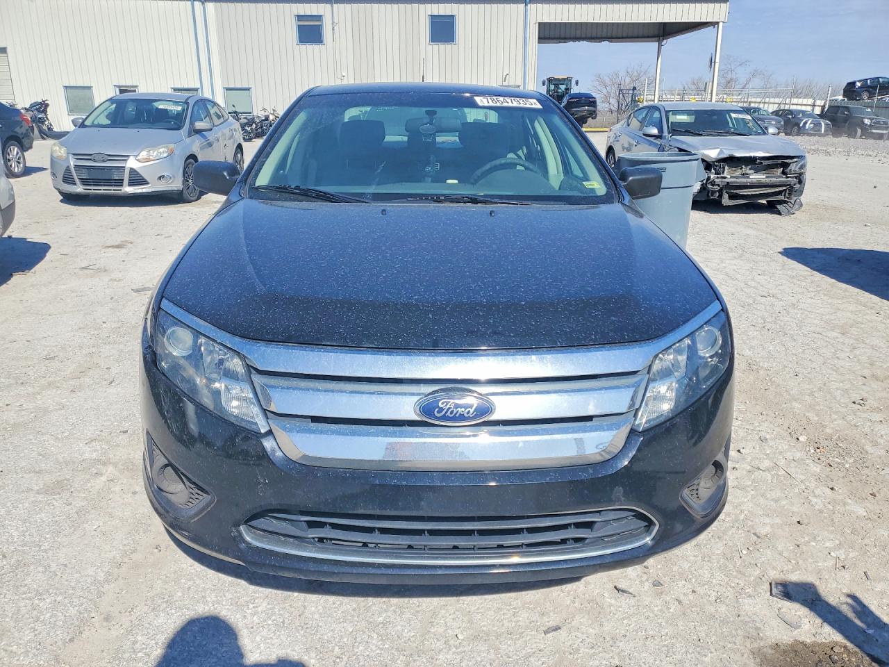 2012 FORD FUSION S photo 5