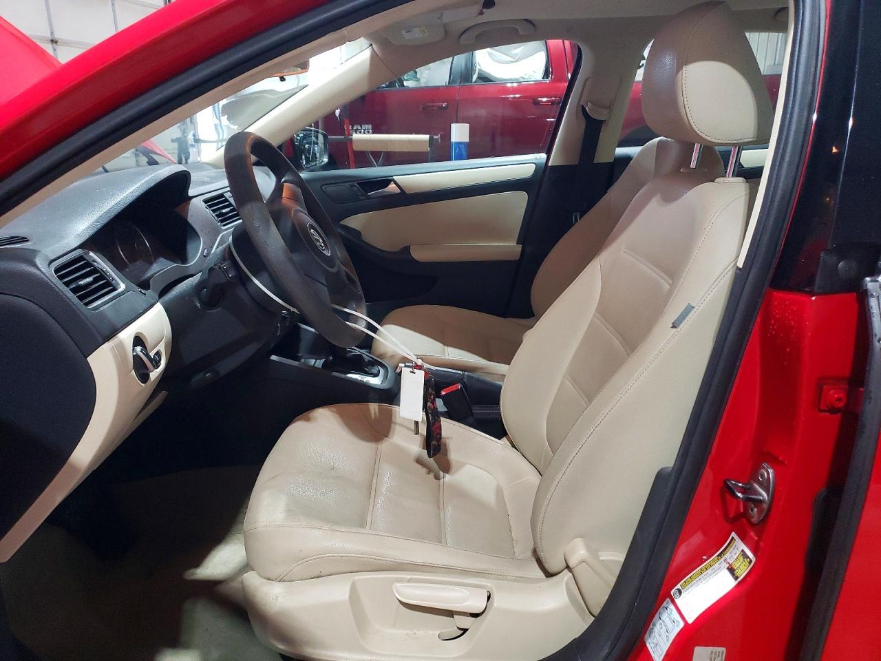 2012 VOLKSWAGEN JETTA SE photo 7