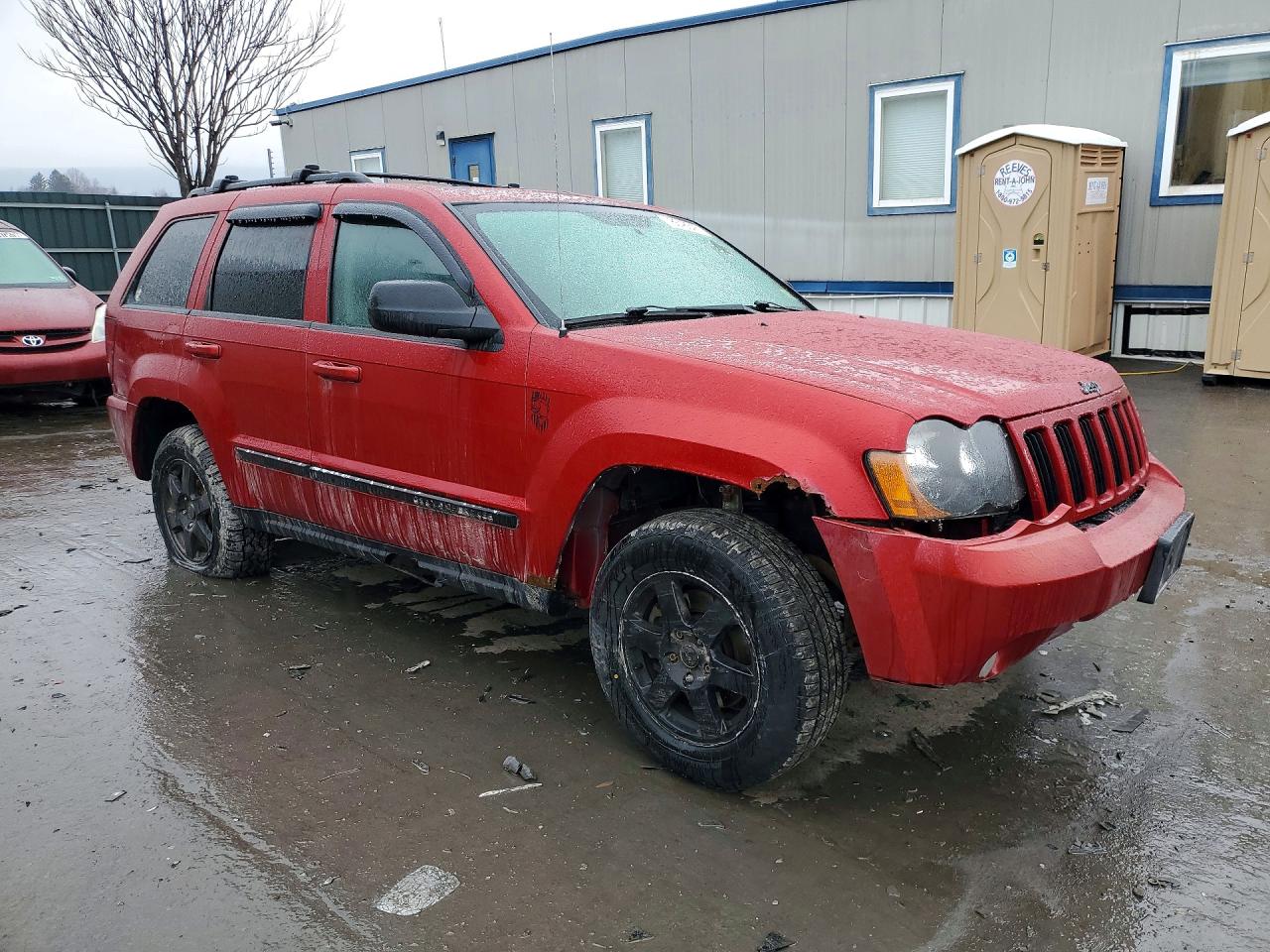 2010 JEEP GRAND CHEROKEE LAREDO photo 4