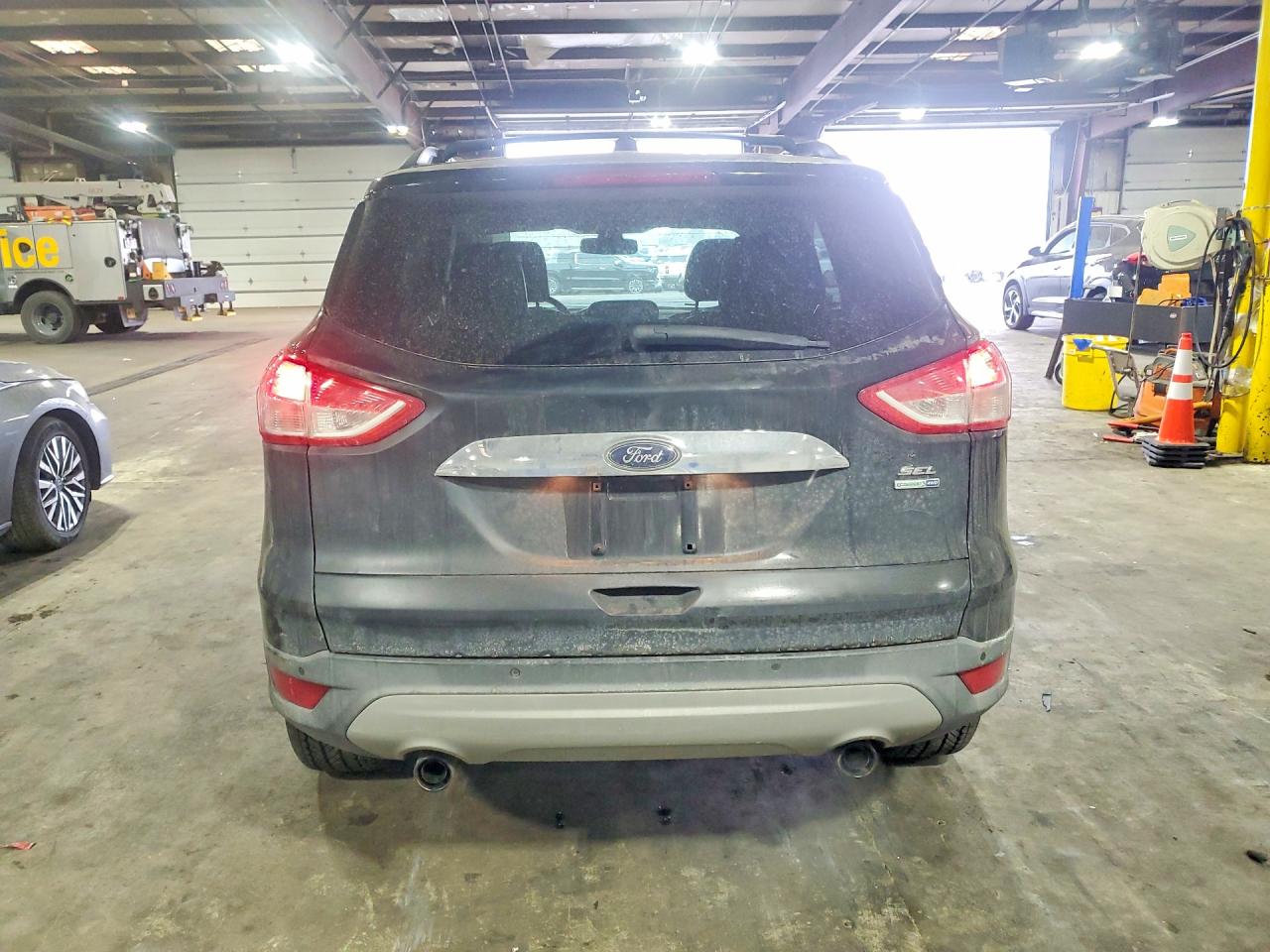 2013 FORD ESCAPE SEL photo 6
