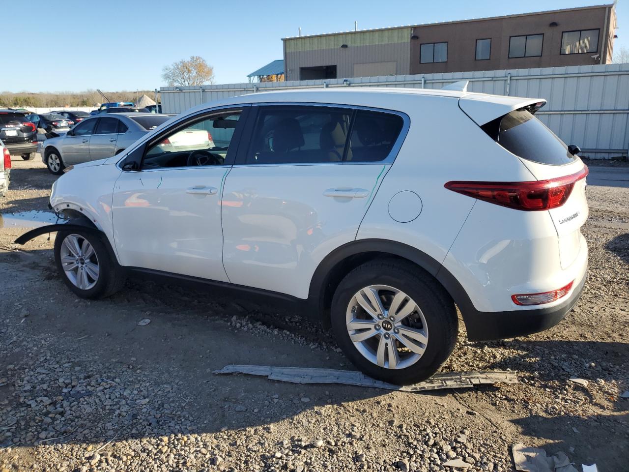 2017 KIA SPORTAGE LX photo 5