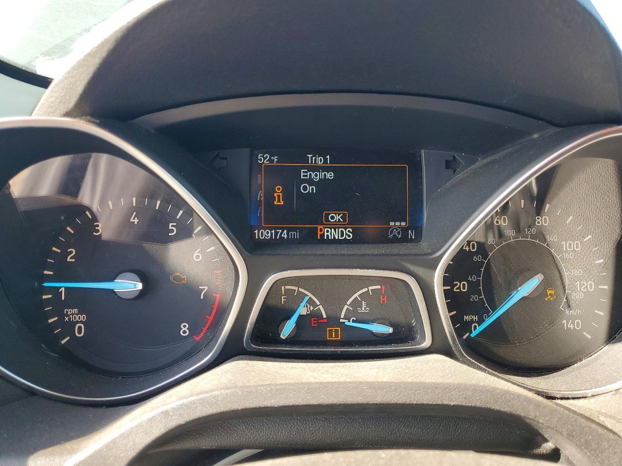 2017 FORD ESCAPE SE photo 9