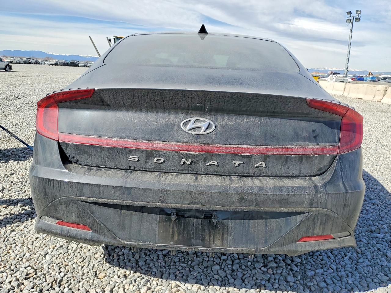 2020 HYUNDAI SONATA SEL photo 6