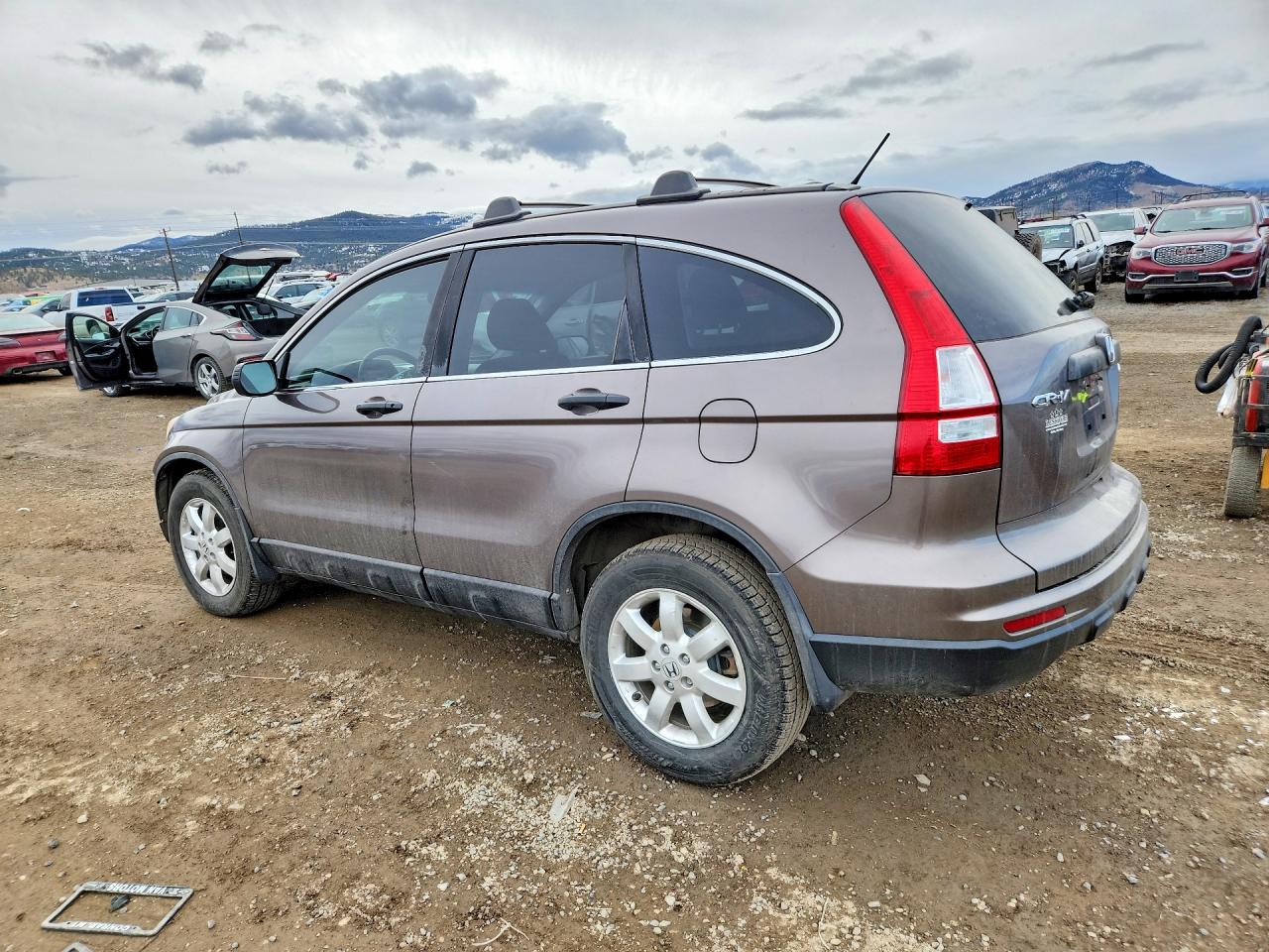 2011 HONDA CR-V SE photo 2