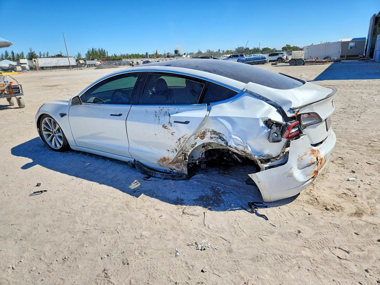 2019 TESLA MODEL 3 photo 4