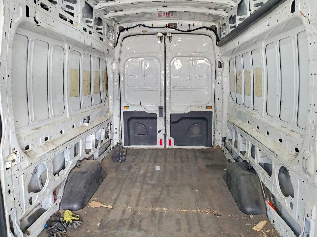 2020 FORD TRANSIT T-350 photo 19