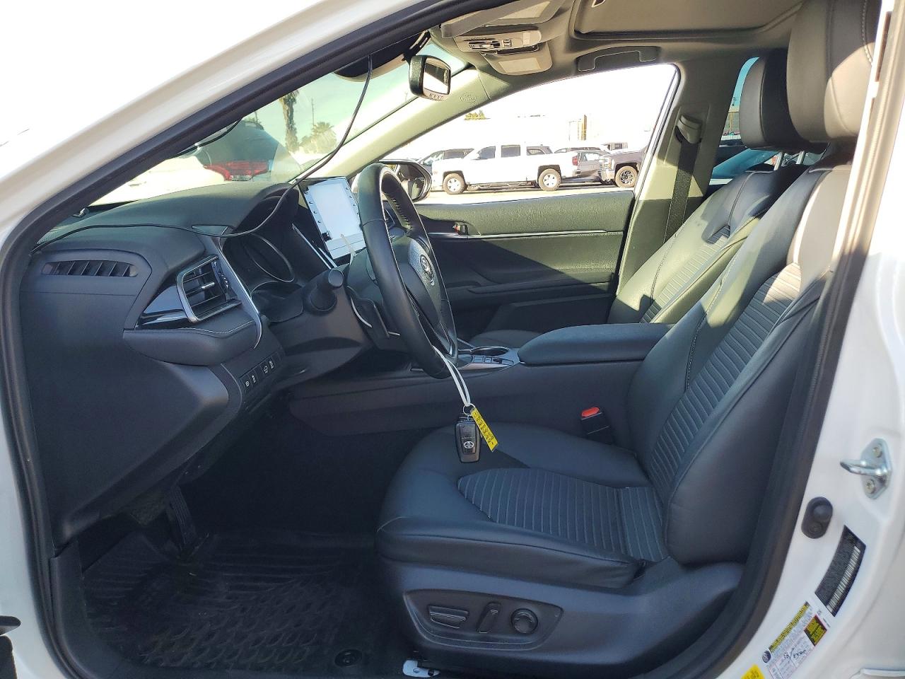 2023 TOYOTA CAMRY SE NIGHT SHADE photo 19