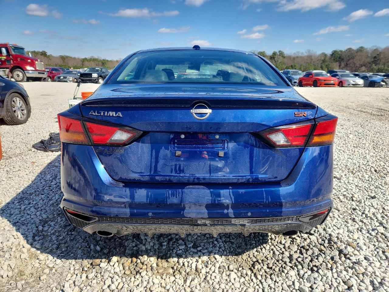 2024 NISSAN ALTIMA 2.5 SR photo 6