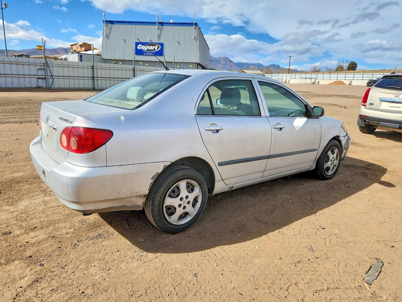 2005 TOYOTA COROLLA CE photo 5